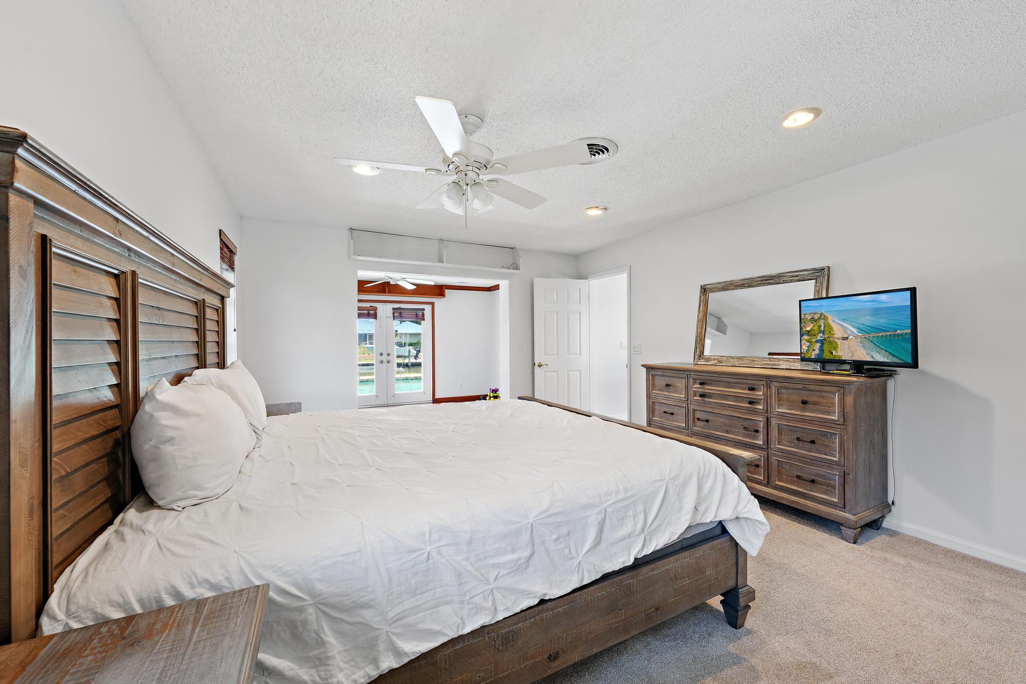 TREASURE COVE - Residential