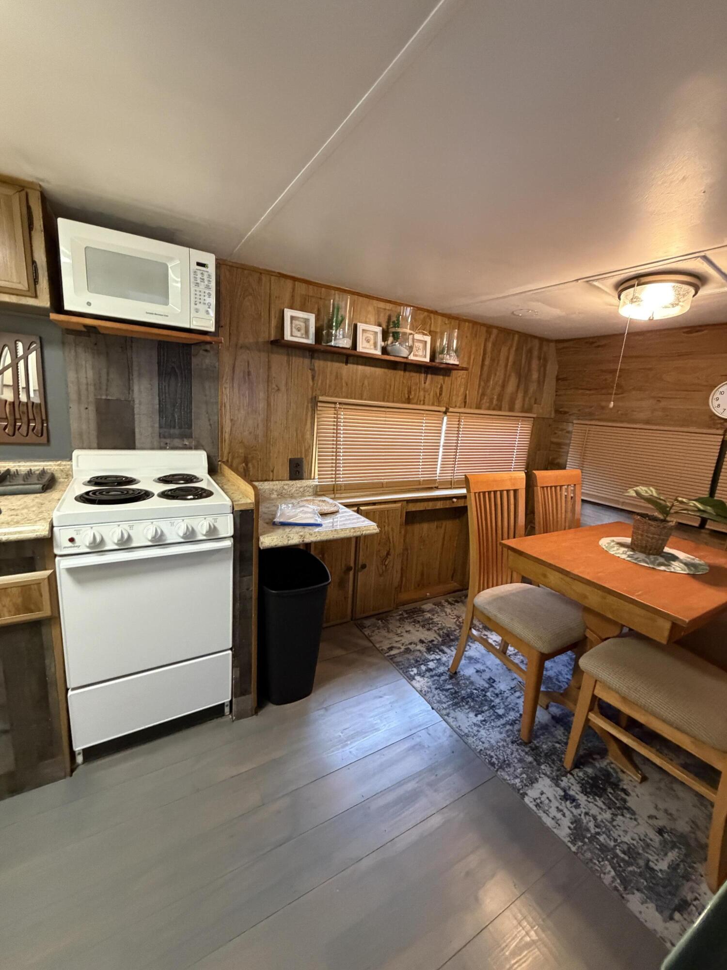 ANCIENT OAKS RV RESORT NO. 1 - Residential