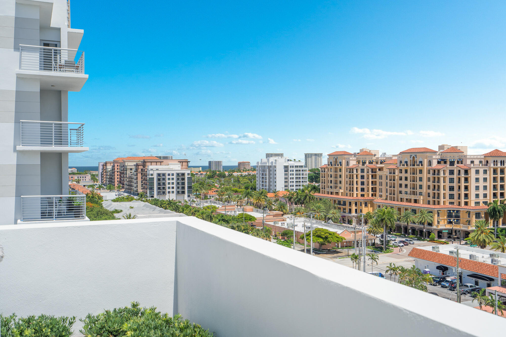 TOWER 155 - Residential Lease