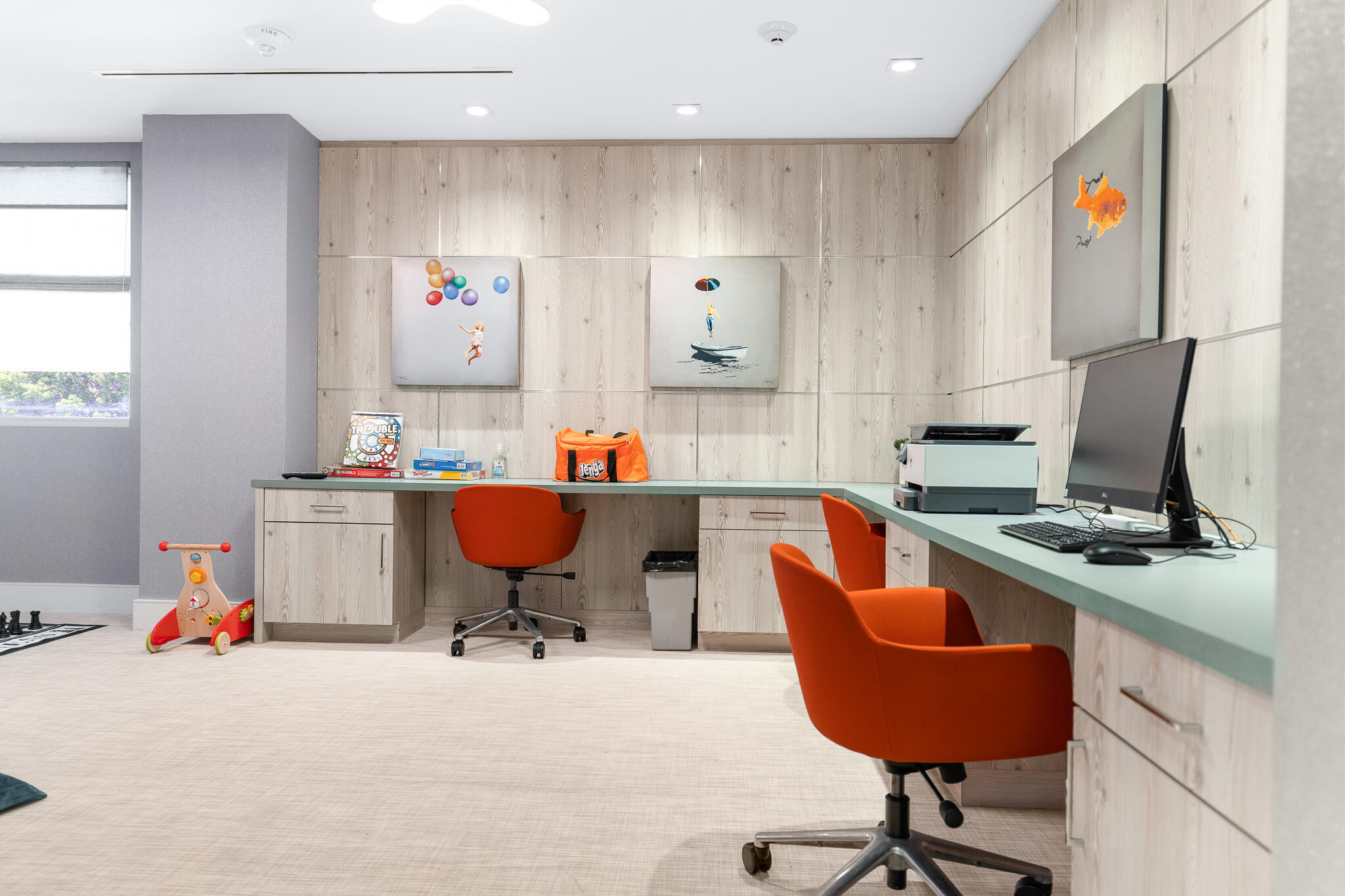 TOWER 155 - Residential Lease