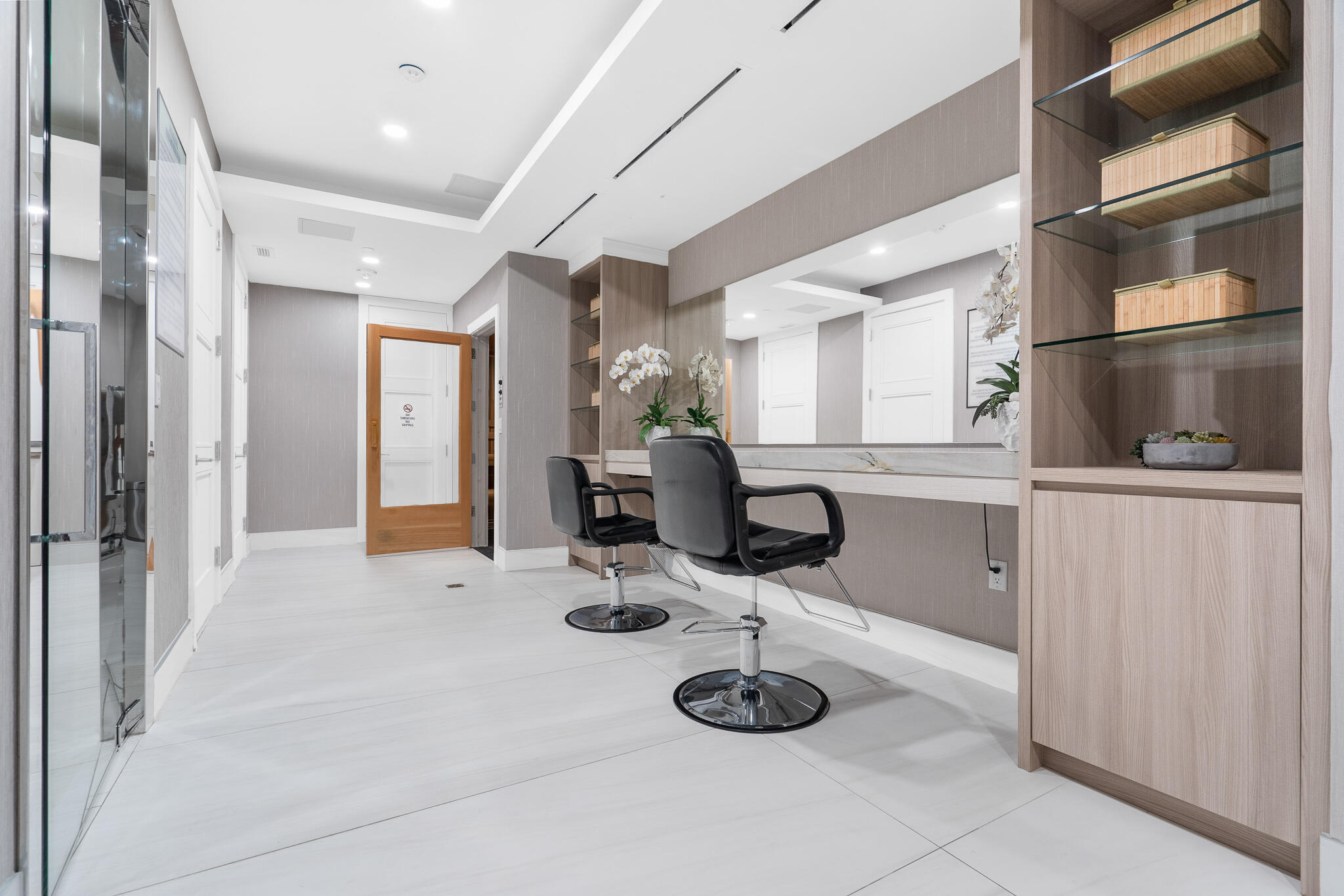 TOWER 155 - Residential Lease