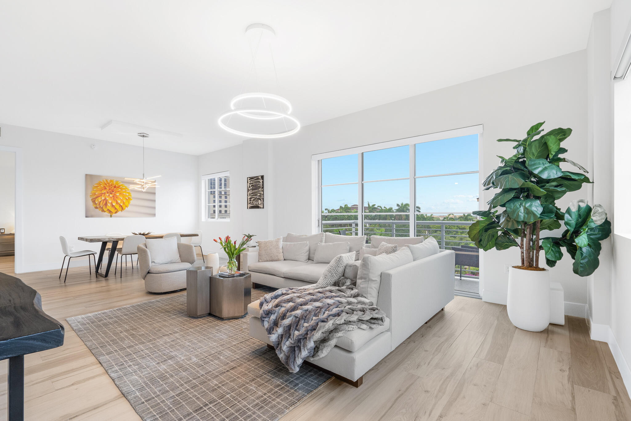 TOWER 155 - Residential Lease