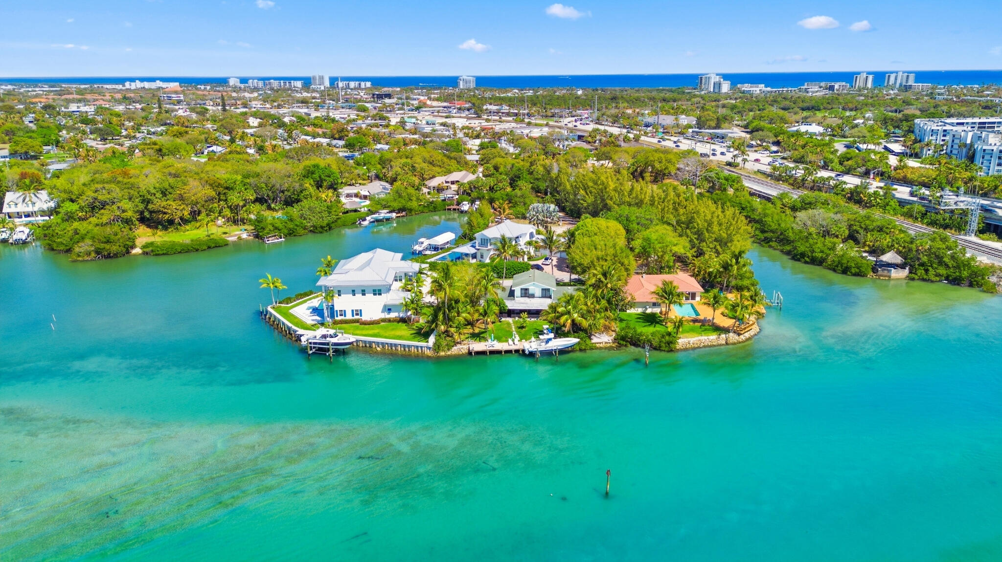Loxahatchee River - Residential