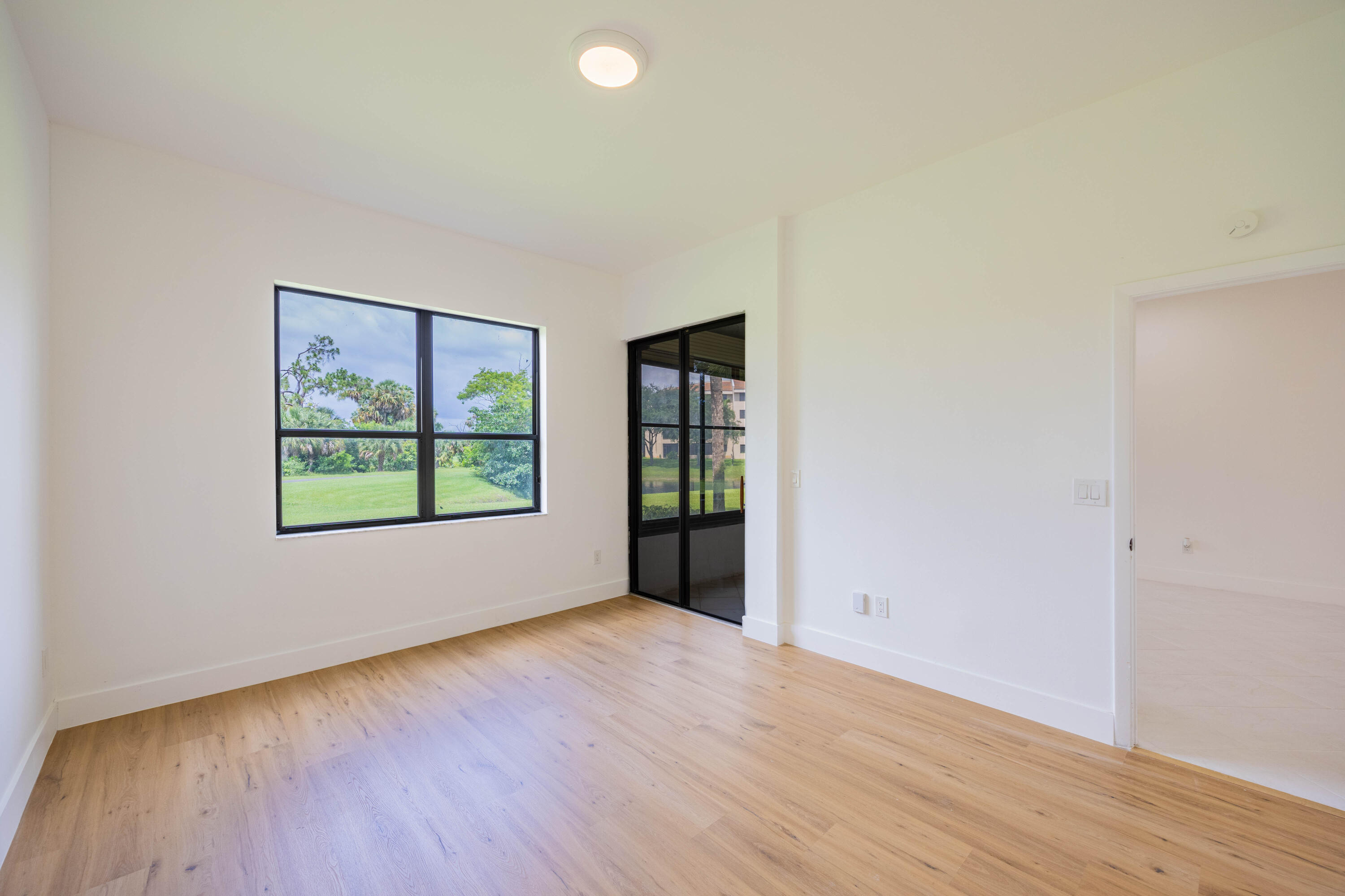LA PAZ AT BOCA POINTE - Residential Lease