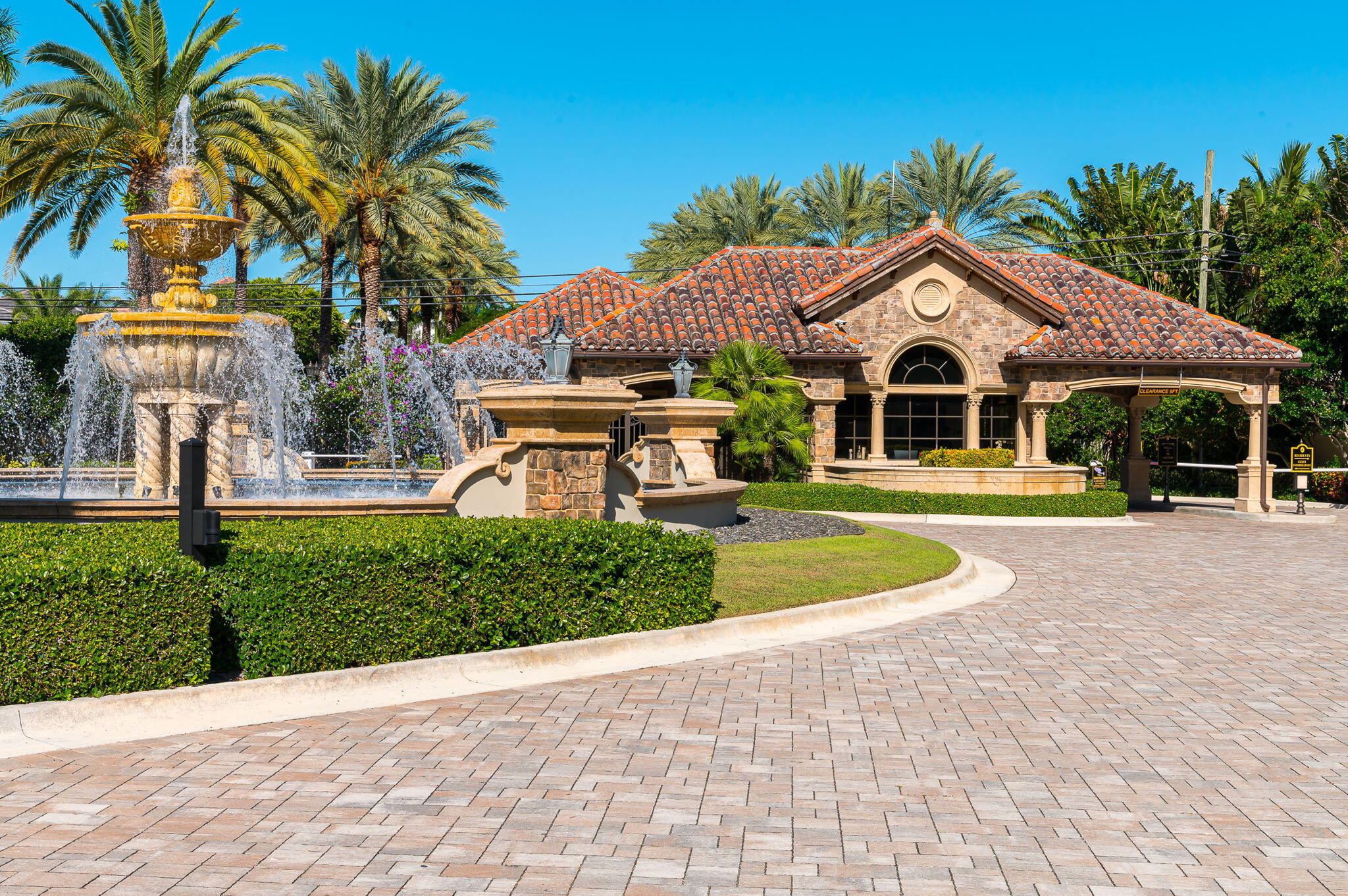 SANCTUARY - Residential