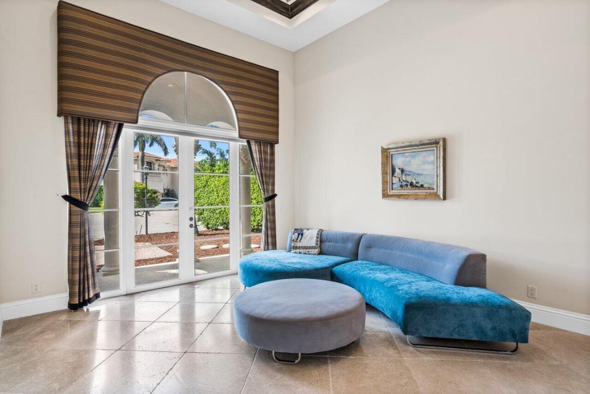 BLUE INLET - Residential
