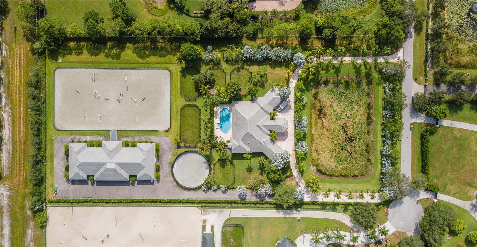 PALM BEACH POINT - Residential