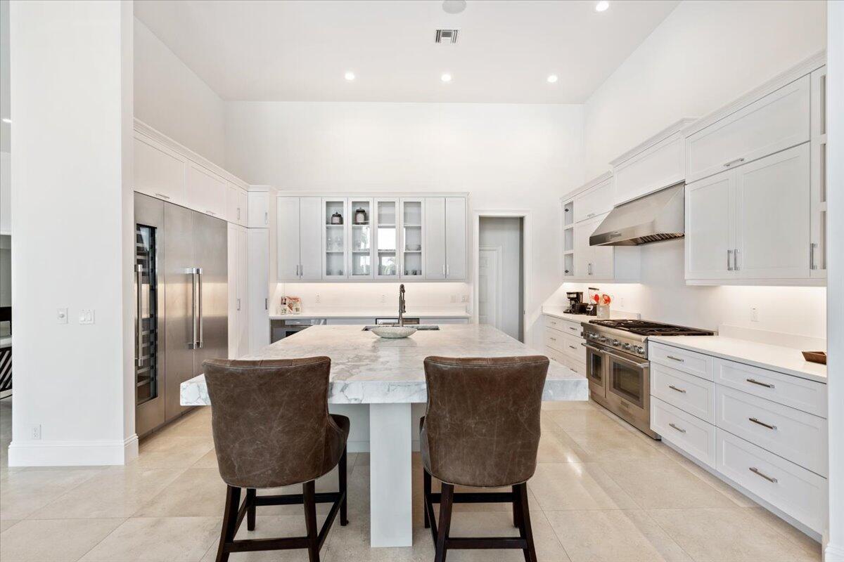 PALM BEACH POINT - Residential