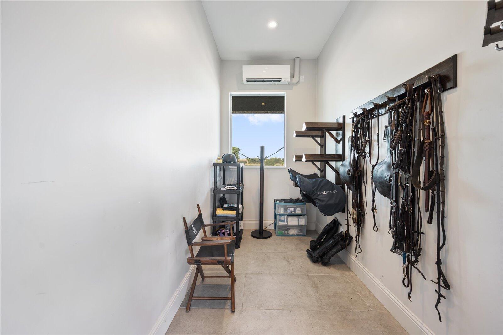PALM BEACH POINT - Residential