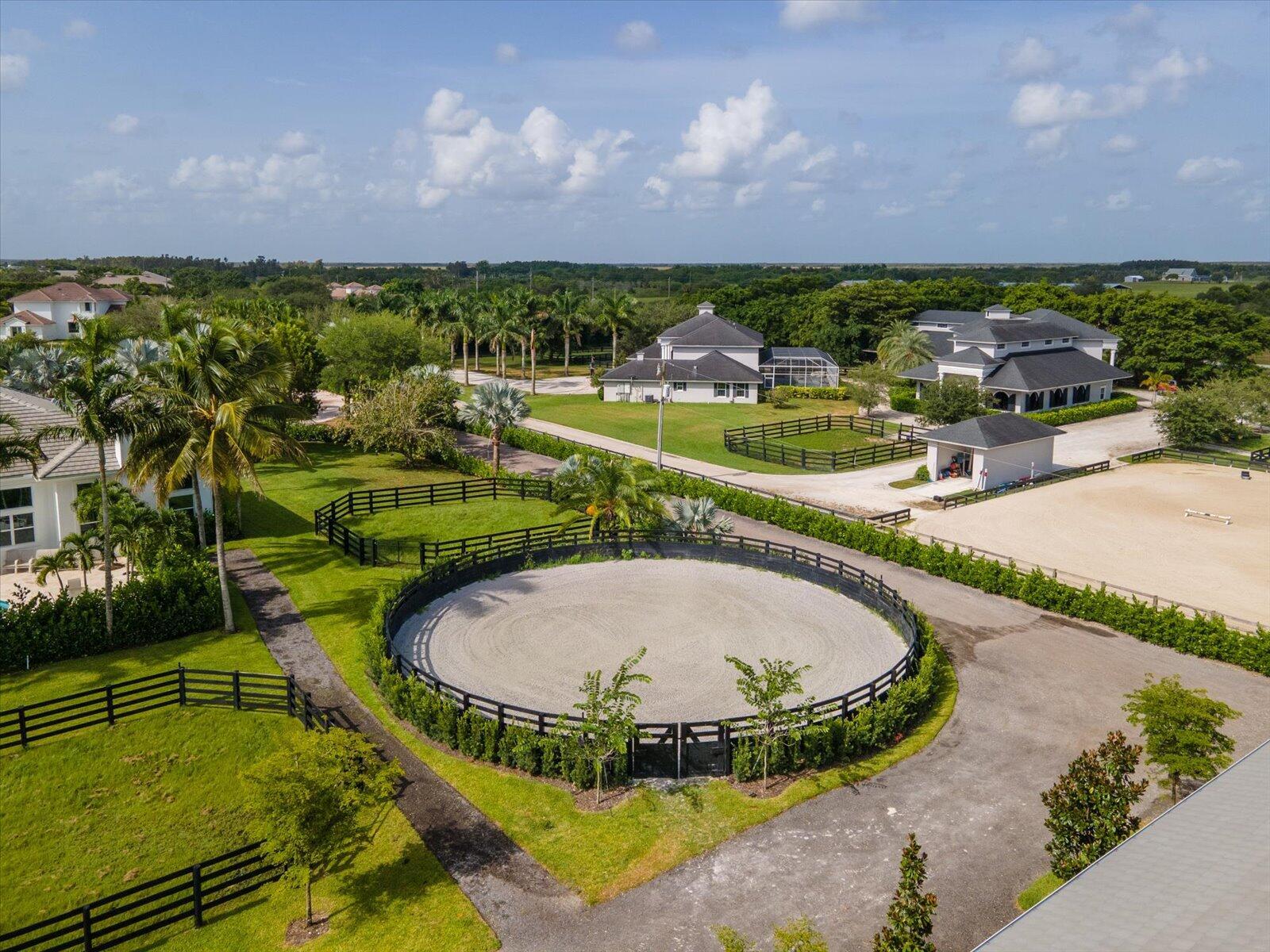 PALM BEACH POINT - Residential