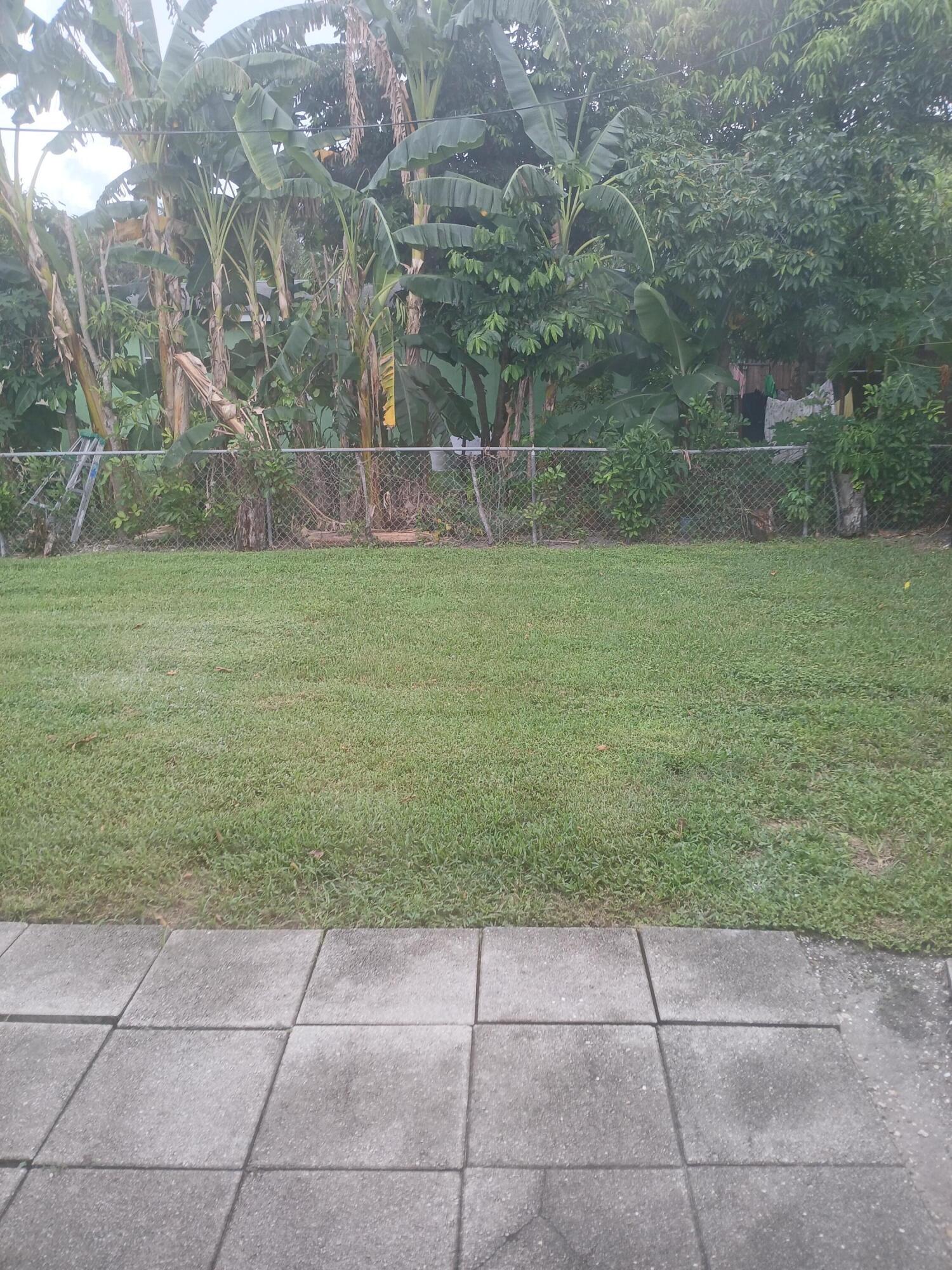 NICHOLAS PARK - Residential Lease