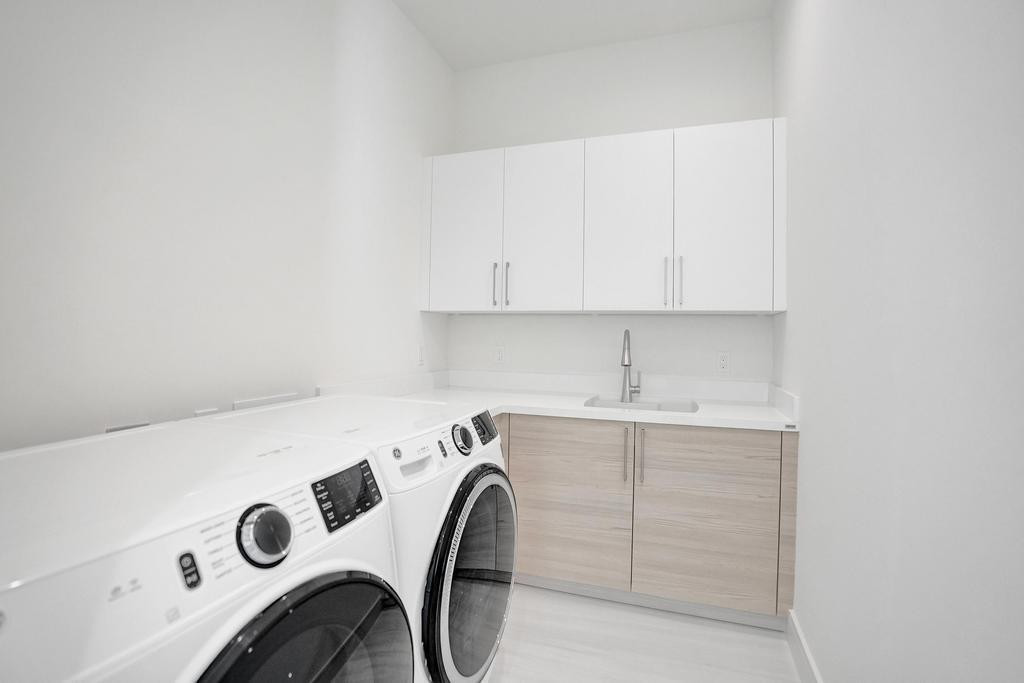 SILVER SHORES SEC OF LAUDERDALE - Residential