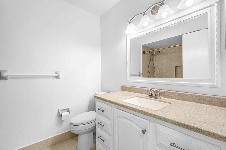 HIGHLAND PINES - Residential Lease