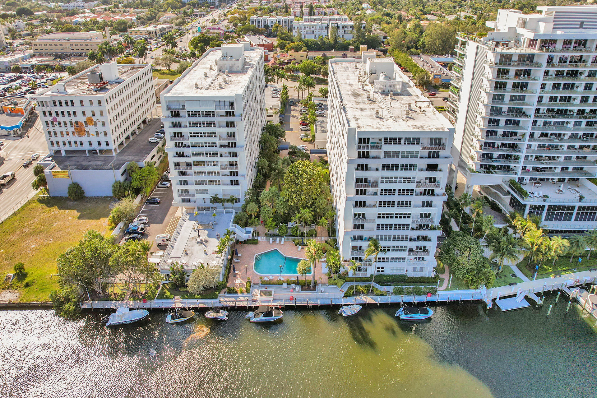 EAST POINT TOWERS CONDO - Residential