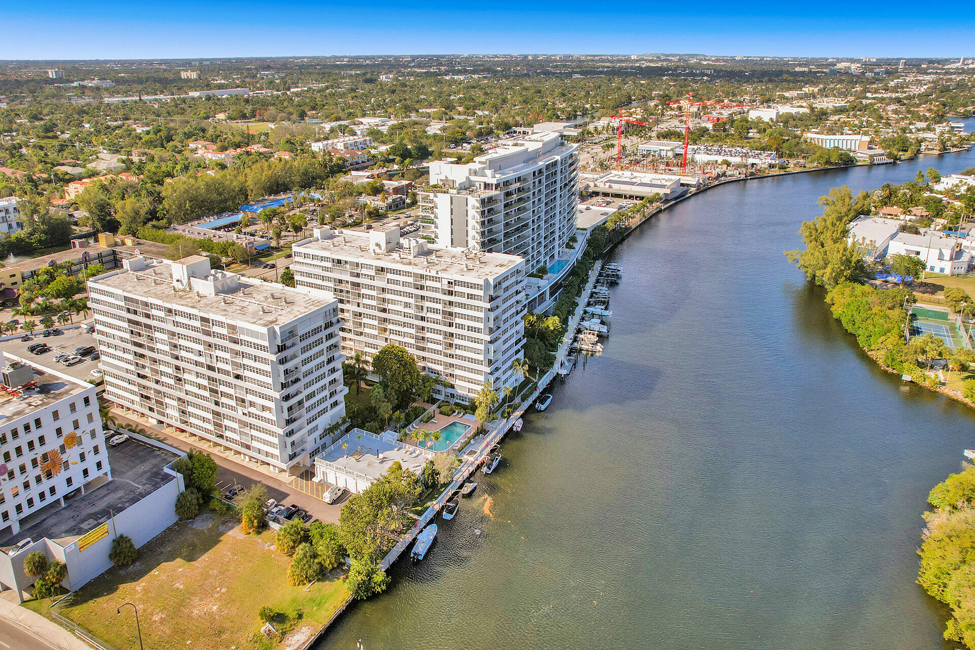 EAST POINT TOWERS CONDO - Residential