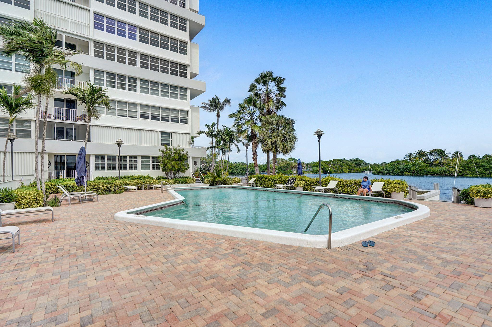 EAST POINT TOWERS CONDO - Residential