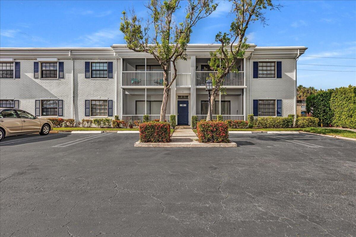 CYPRESS CLUB CONDO - Residential