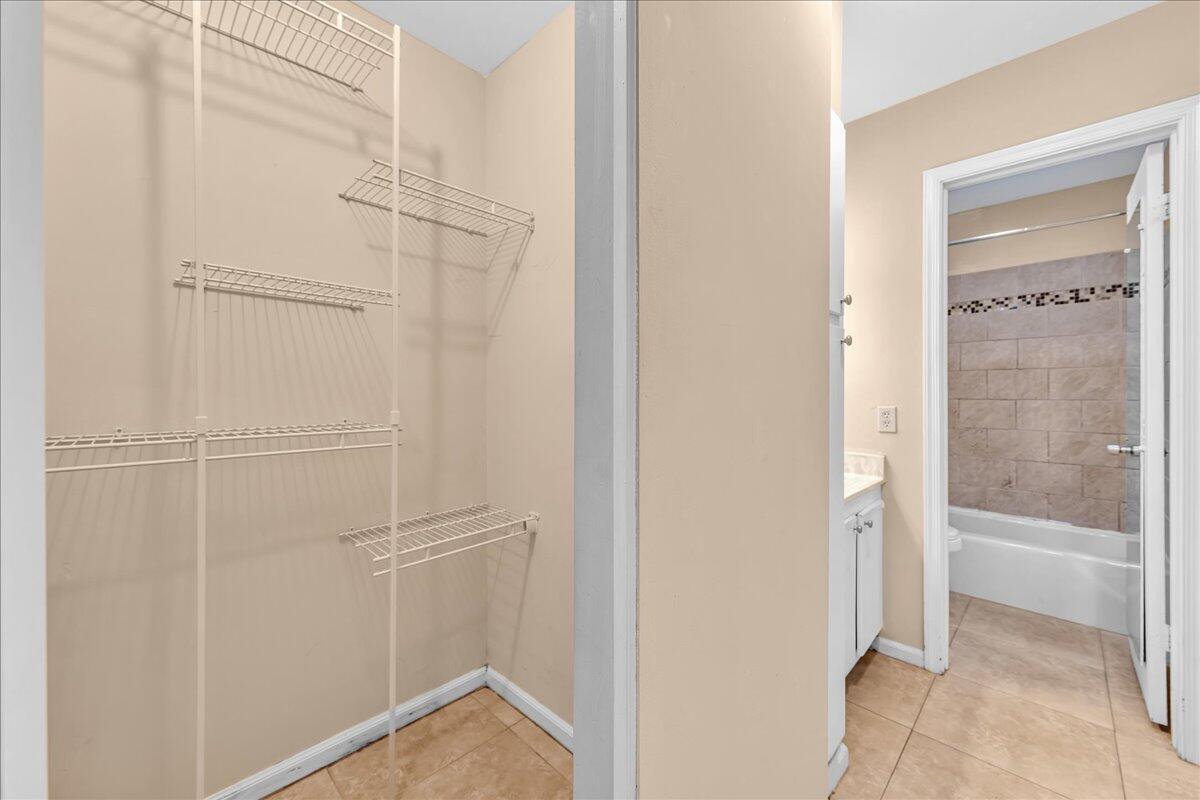CYPRESS CLUB CONDO - Residential