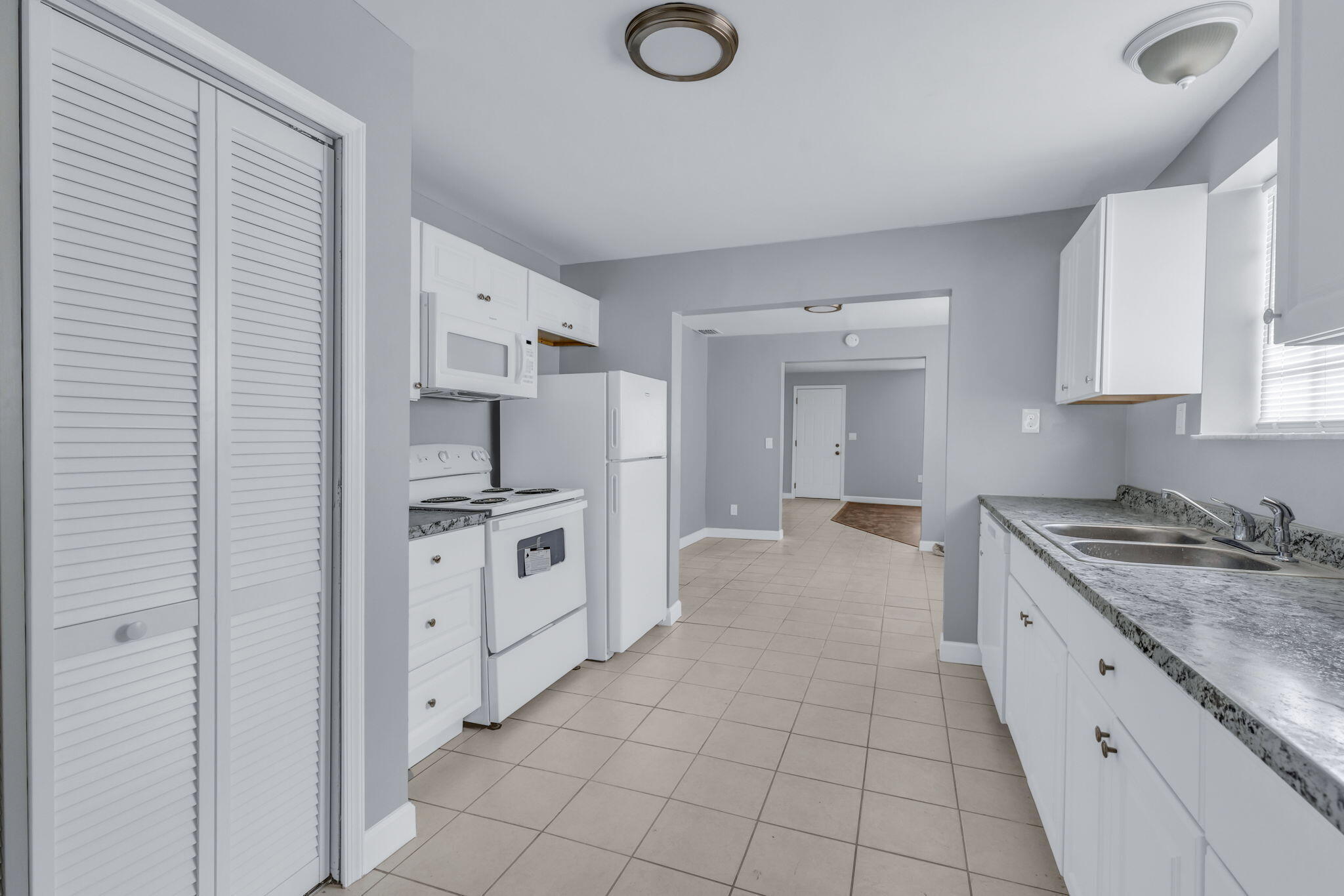AMY ANNA PARK - Residential