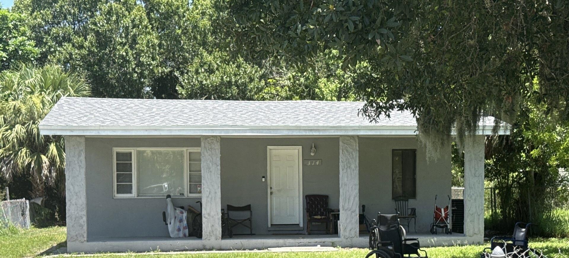 AMY ANNA PARK - Residential