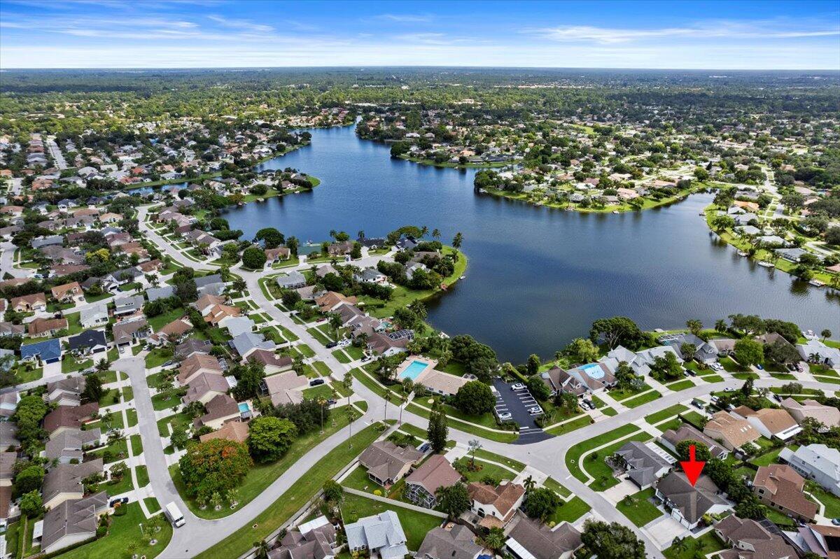 MEADOWLAND COVE 1 OF WELLINGTON - Residential Lease