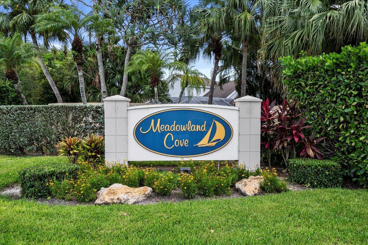 MEADOWLAND COVE 1 OF WELLINGTON - Residential Lease