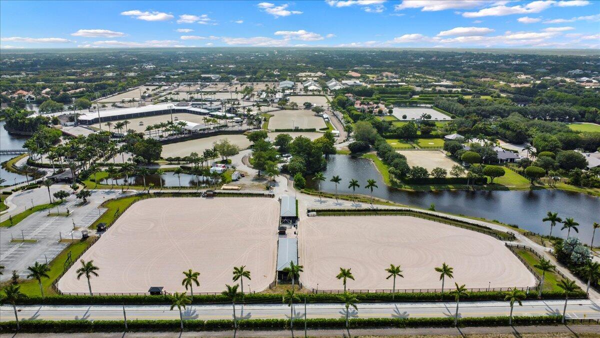 MEADOWLAND COVE 1 OF WELLINGTON - Residential Lease