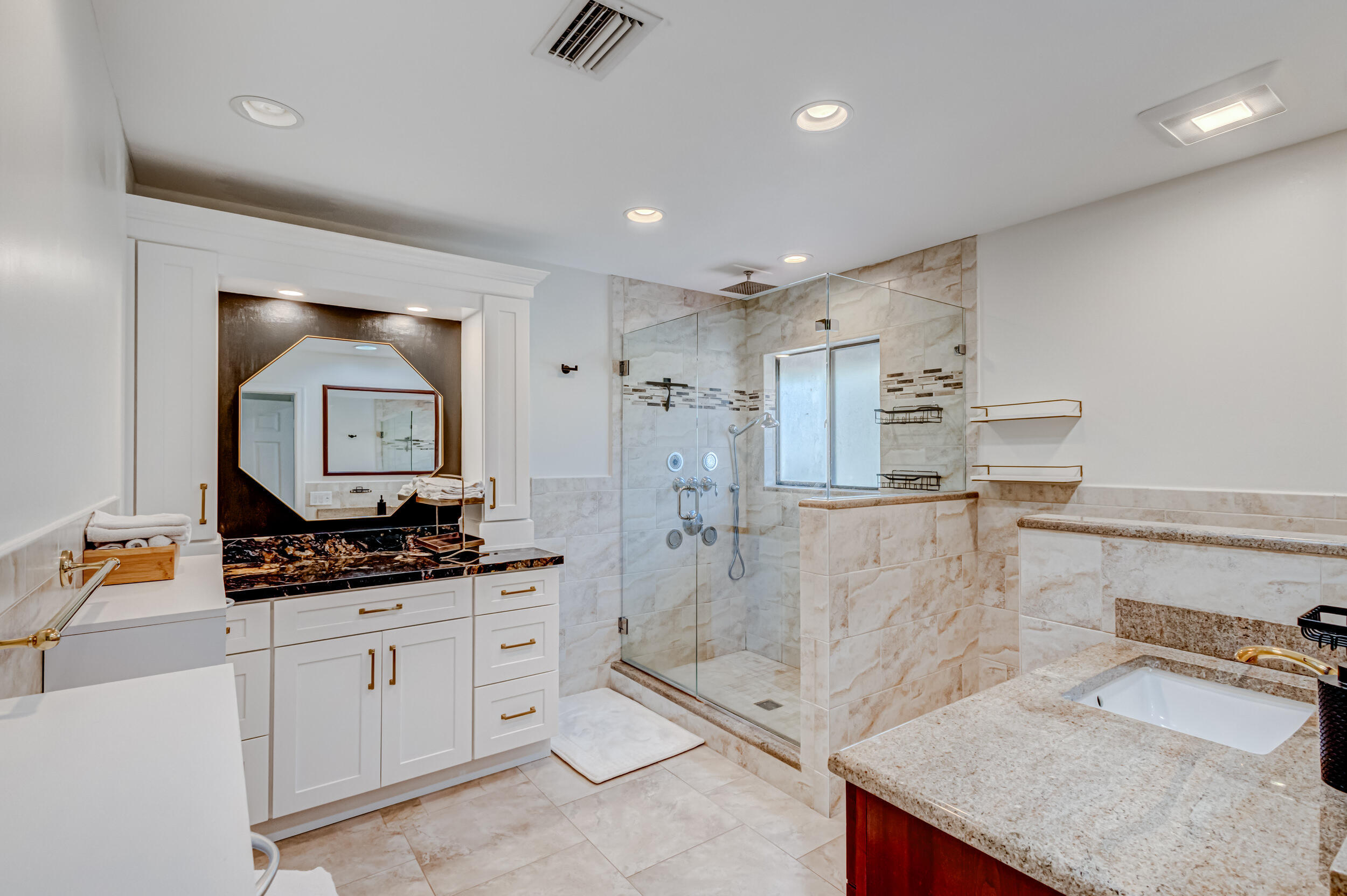 LEXINGTON GREEN CONDO - Residential Lease