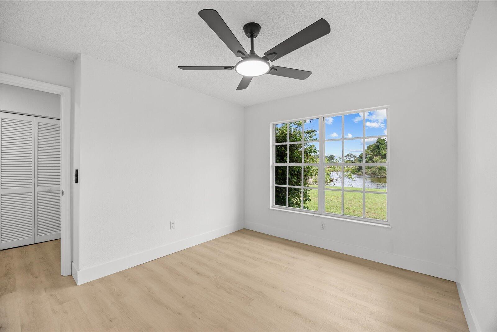 SOUTH PORT ST LUCIE UNIT 18 - Residential