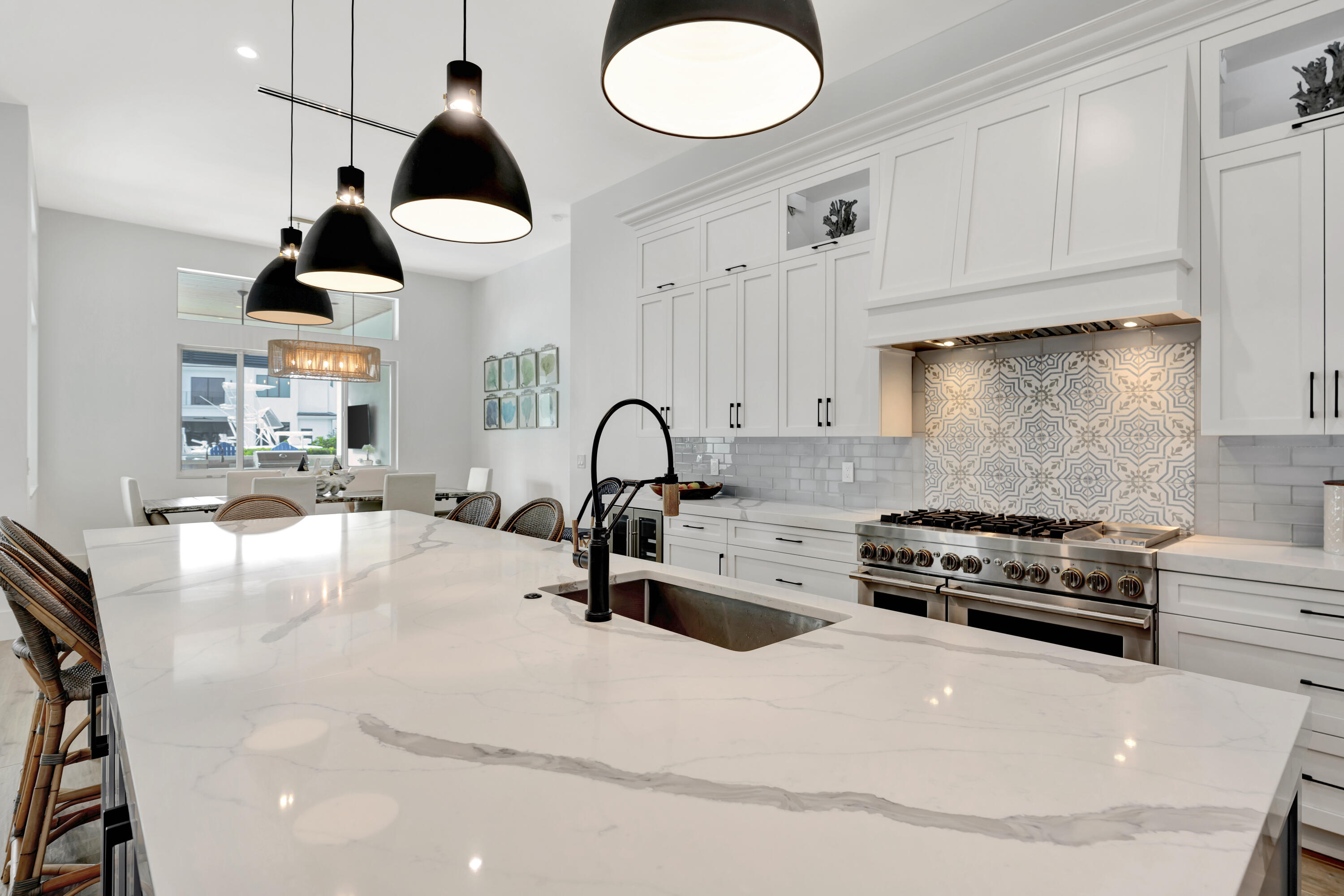 NORTH PALM BEACH VILLAGE OF 2 - Residential