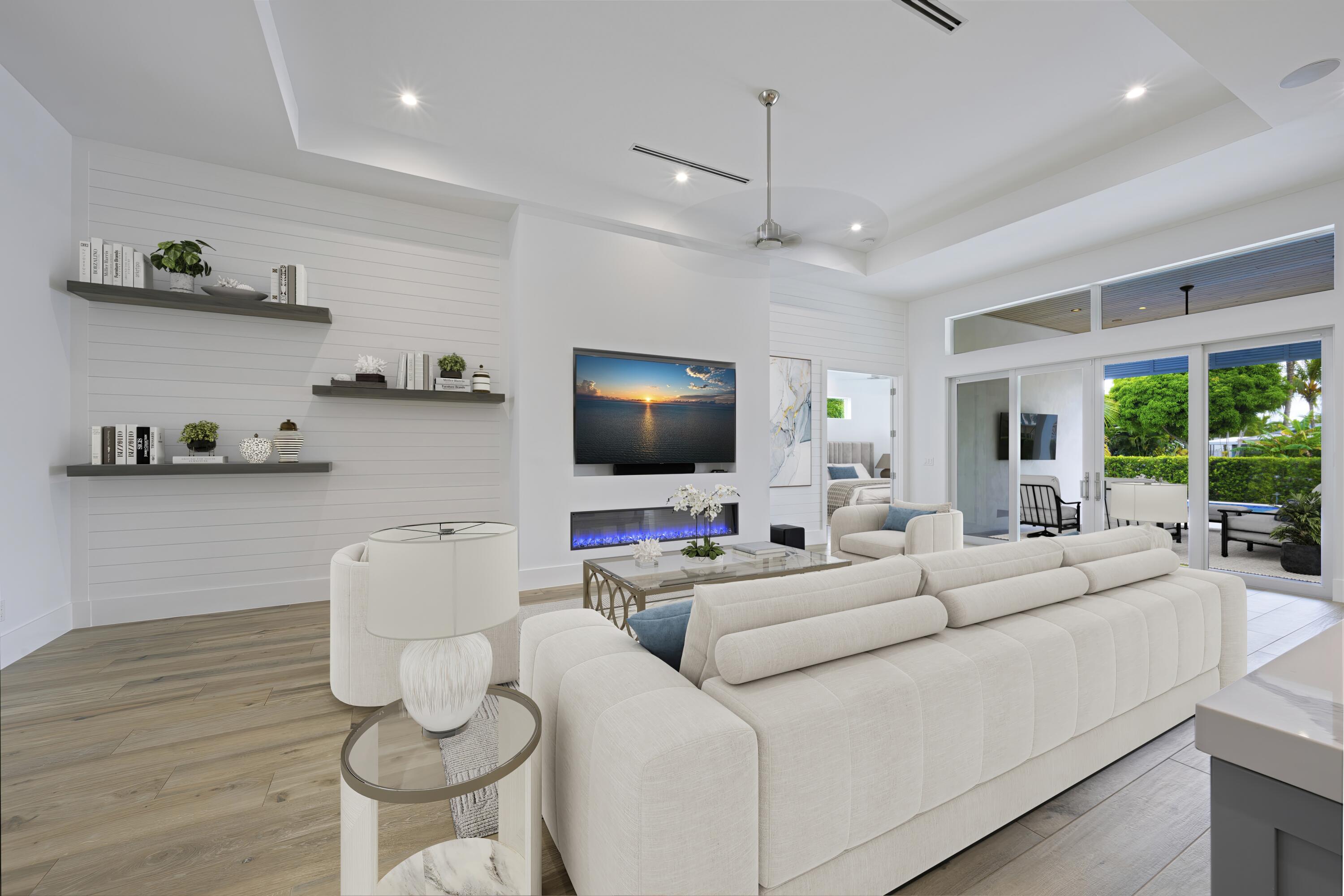 NORTH PALM BEACH VILLAGE OF 2 - Residential