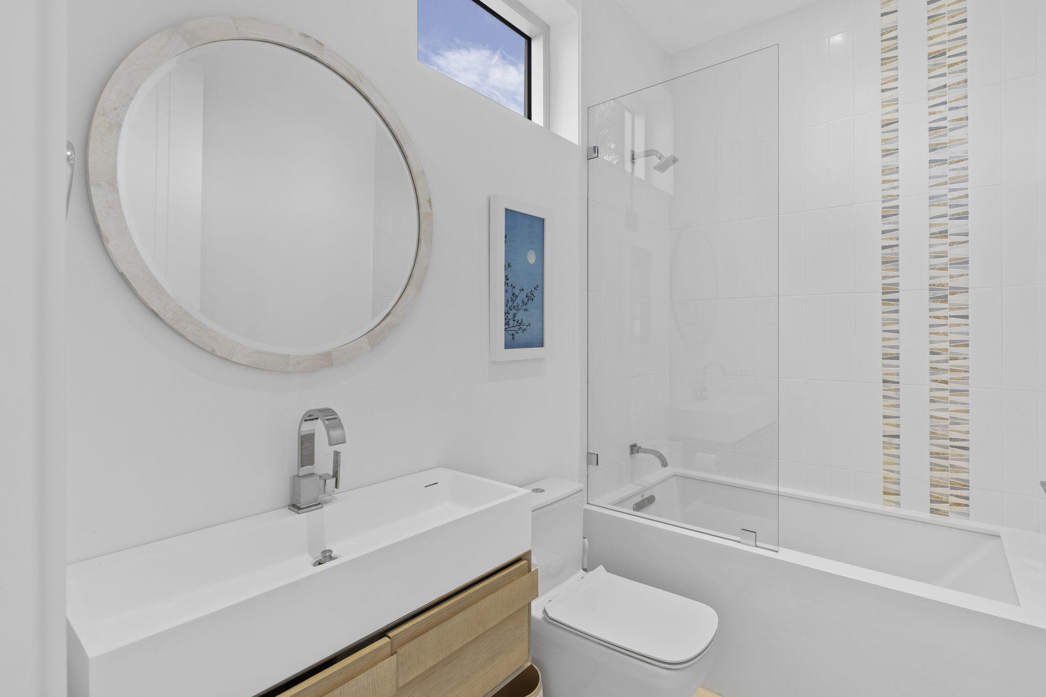 TEN TWENTY LANGER - Residential