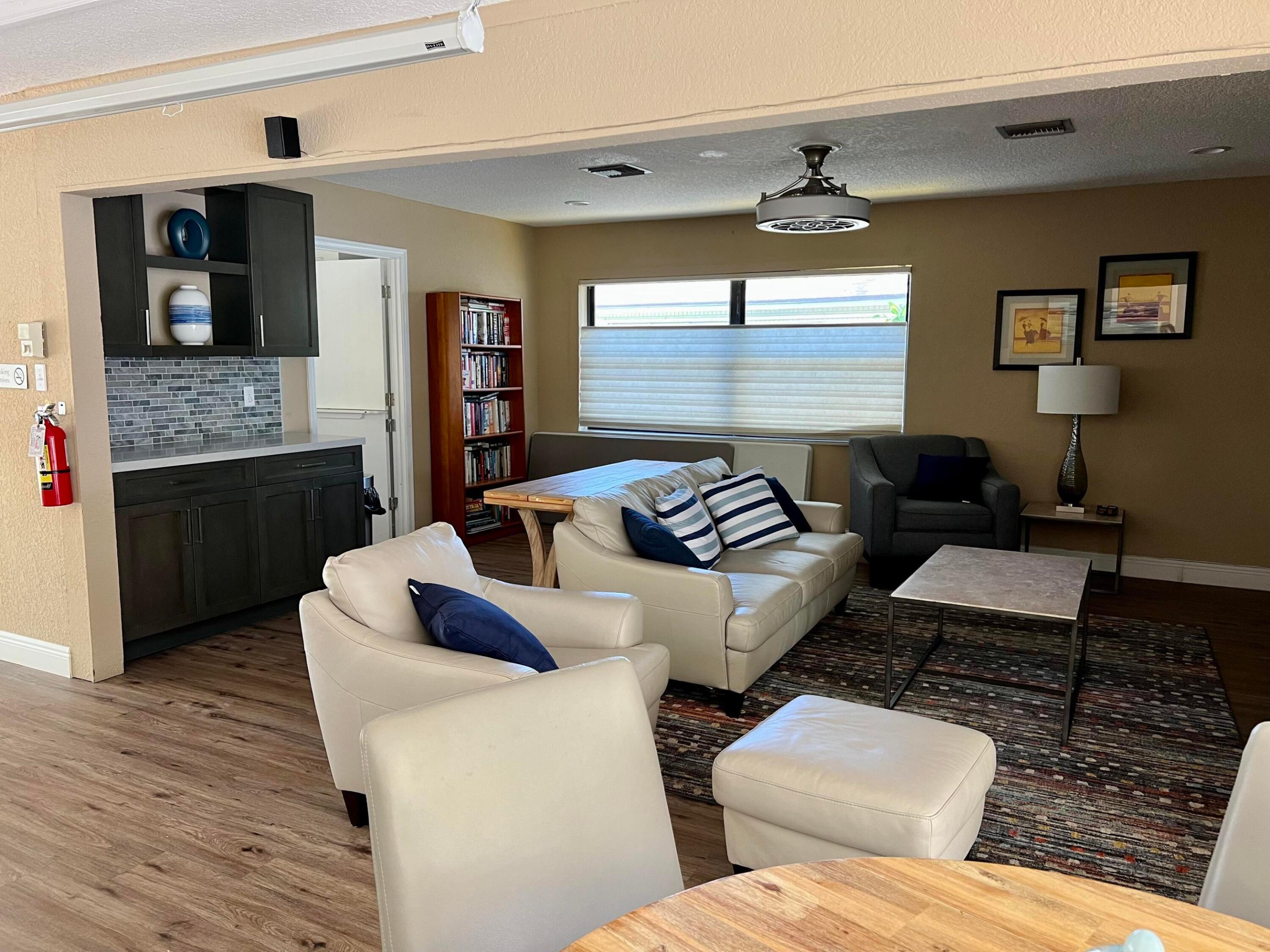 SHADYWOODS PH TWO - Residential Lease