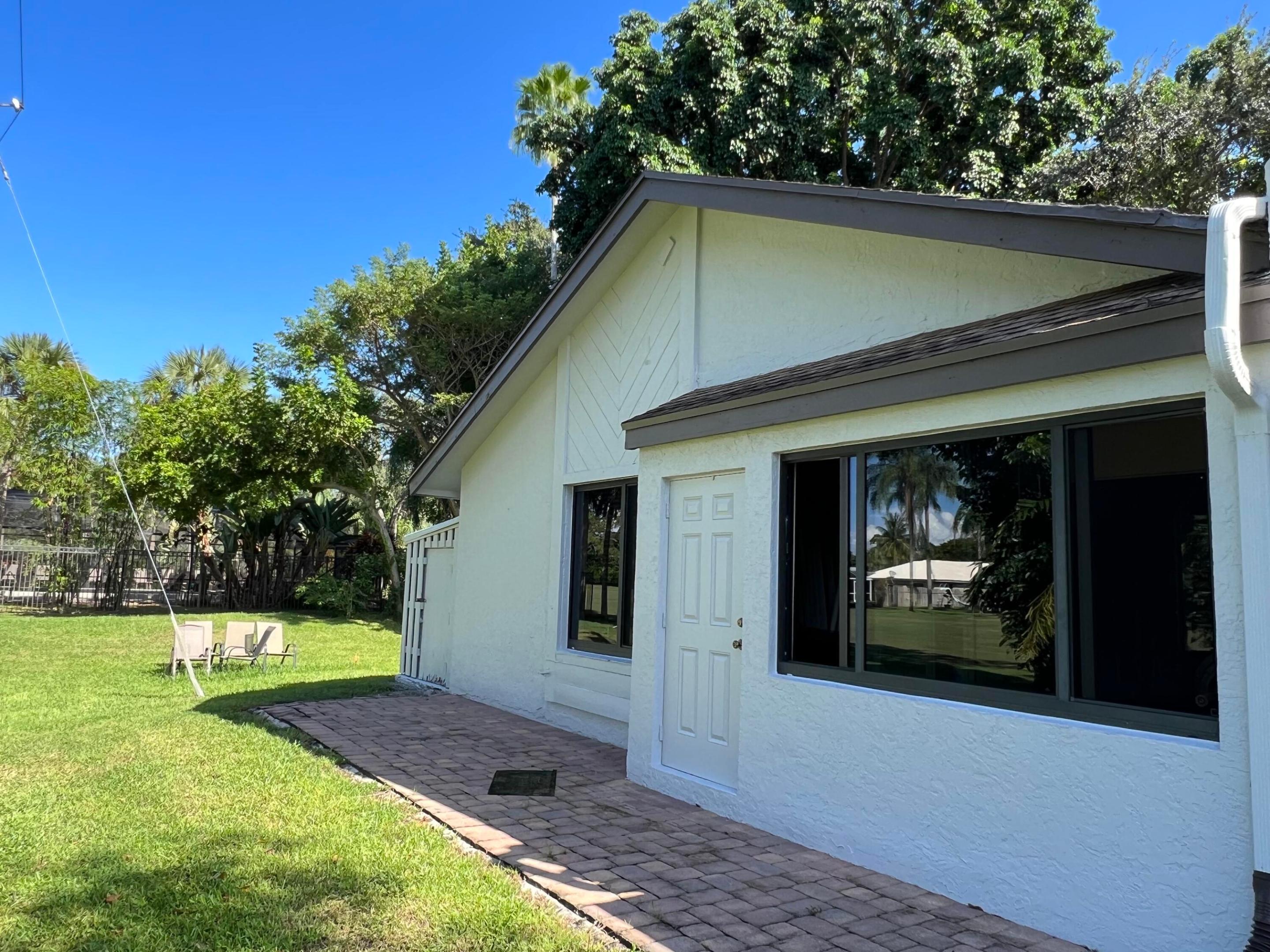 SHADYWOODS PH TWO - Residential Lease