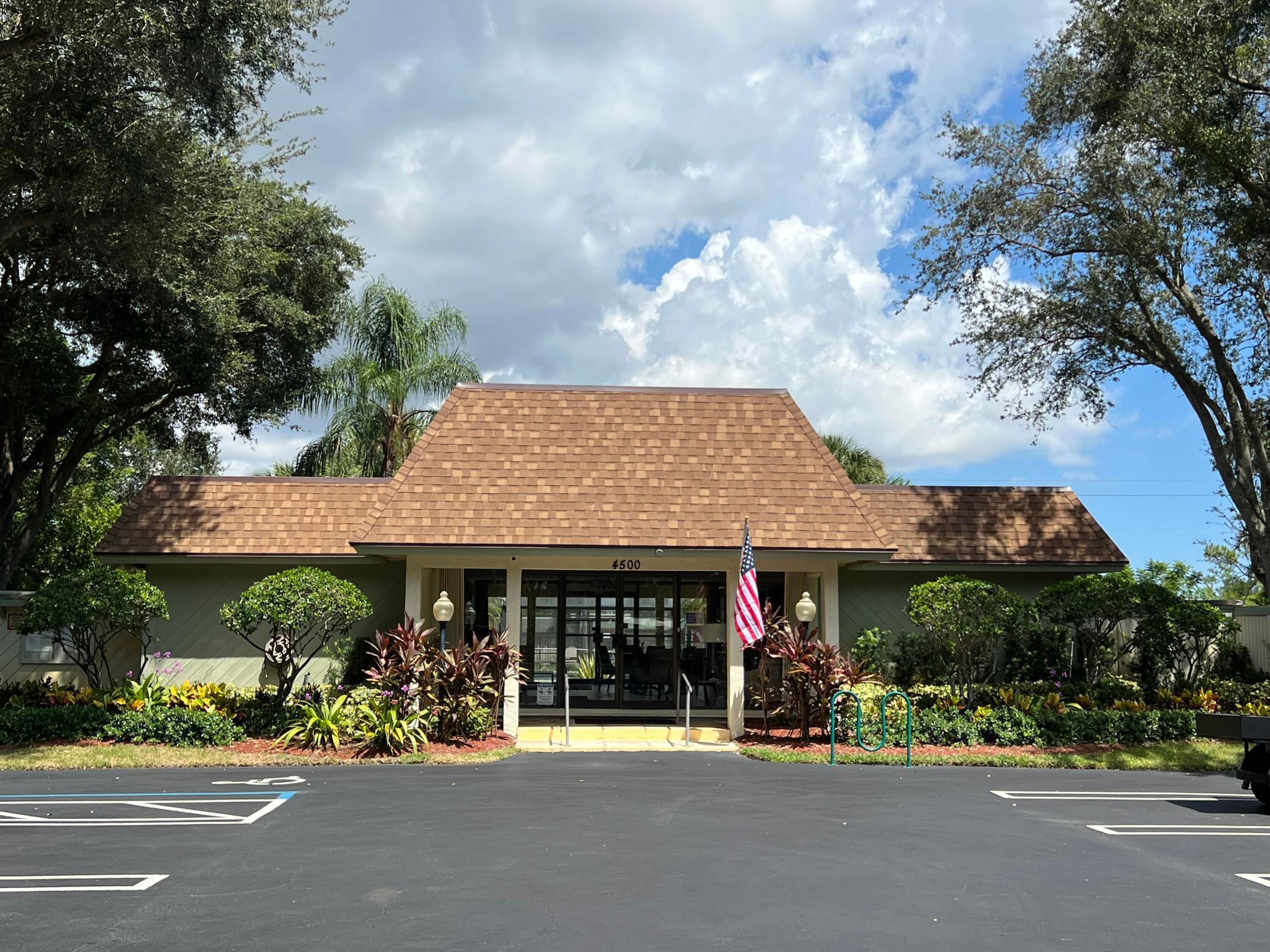 SHADYWOODS PH TWO - Residential Lease