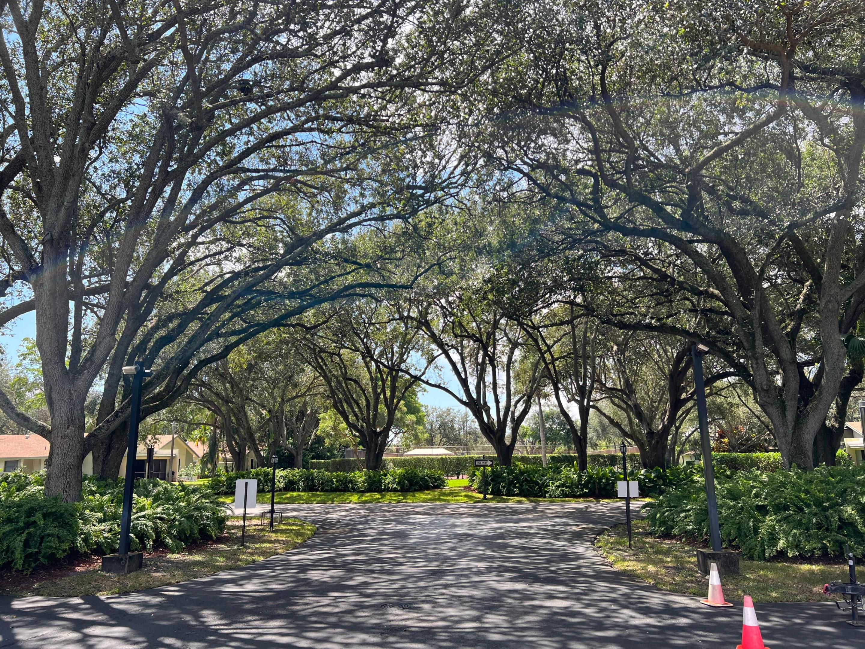 SHADYWOODS PH TWO - Residential Lease