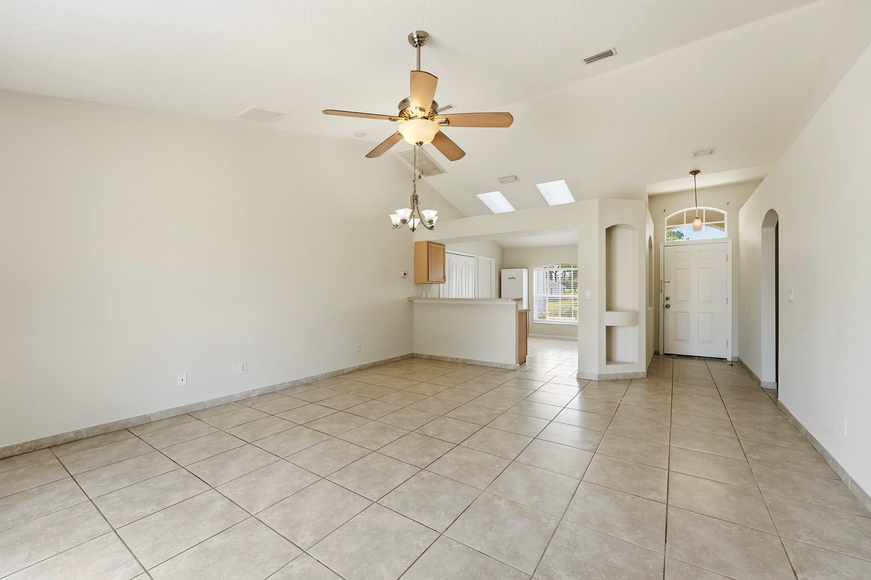 PORT ST LUCIE SECTION 33 - Residential