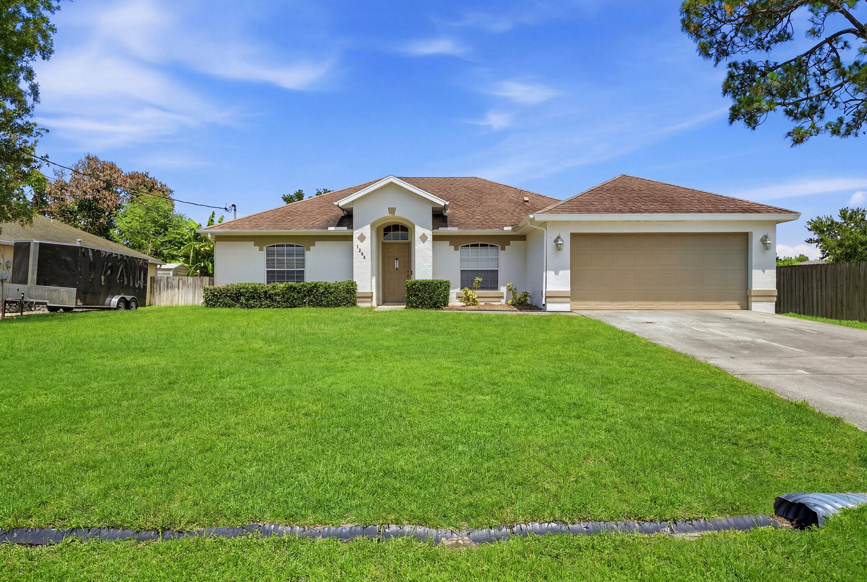 PORT ST LUCIE SECTION 33 - Residential