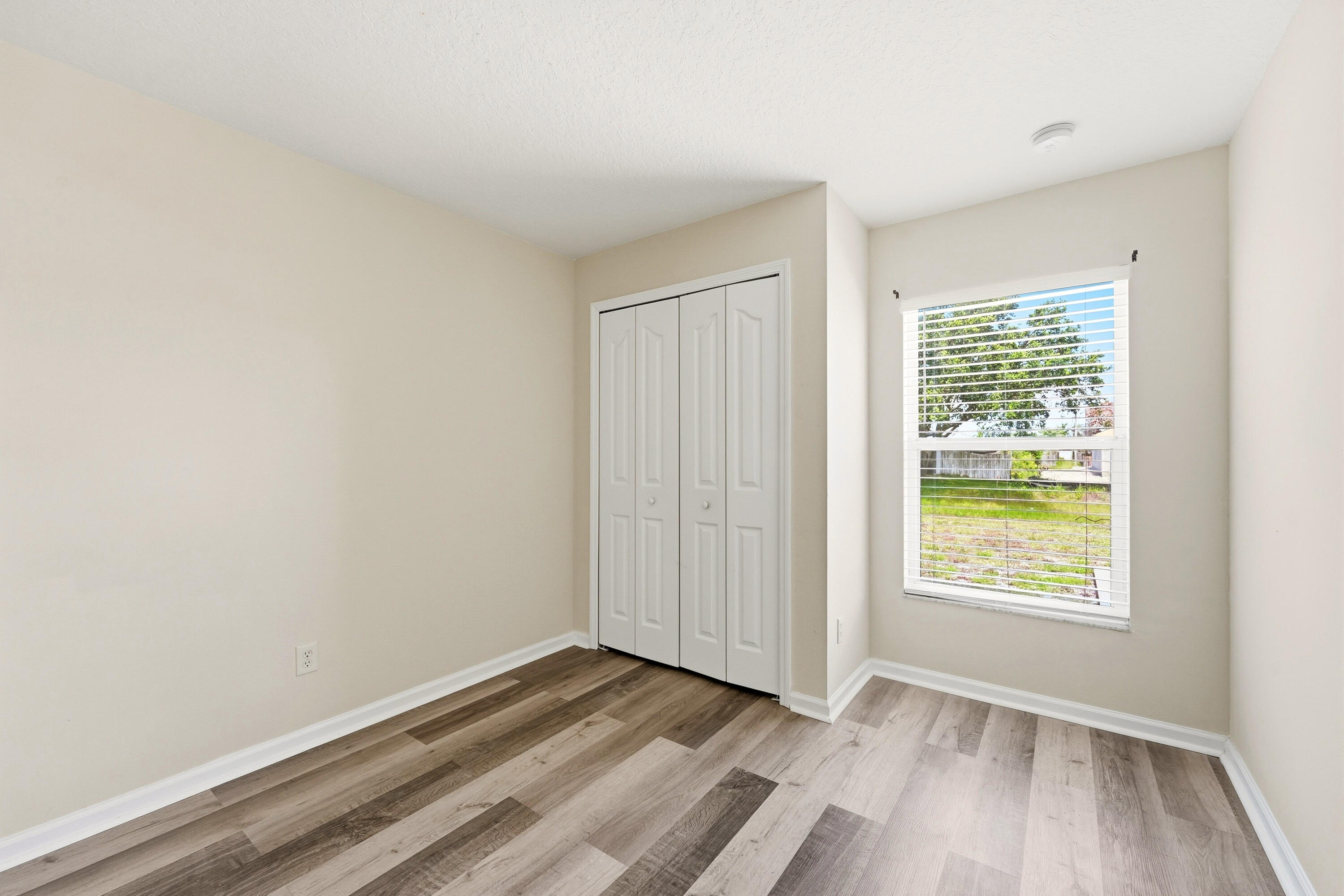 PORT ST LUCIE SECTION 33 - Residential