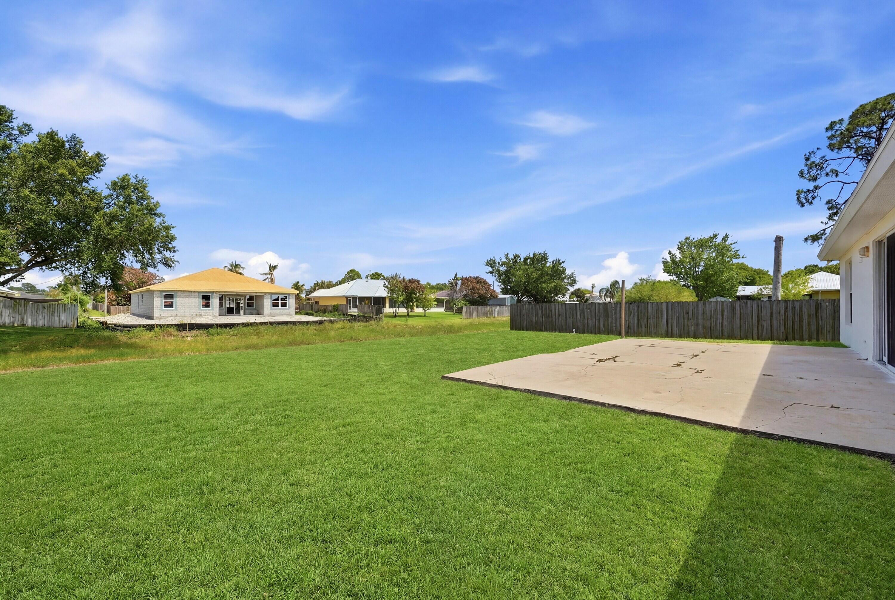PORT ST LUCIE SECTION 33 - Residential
