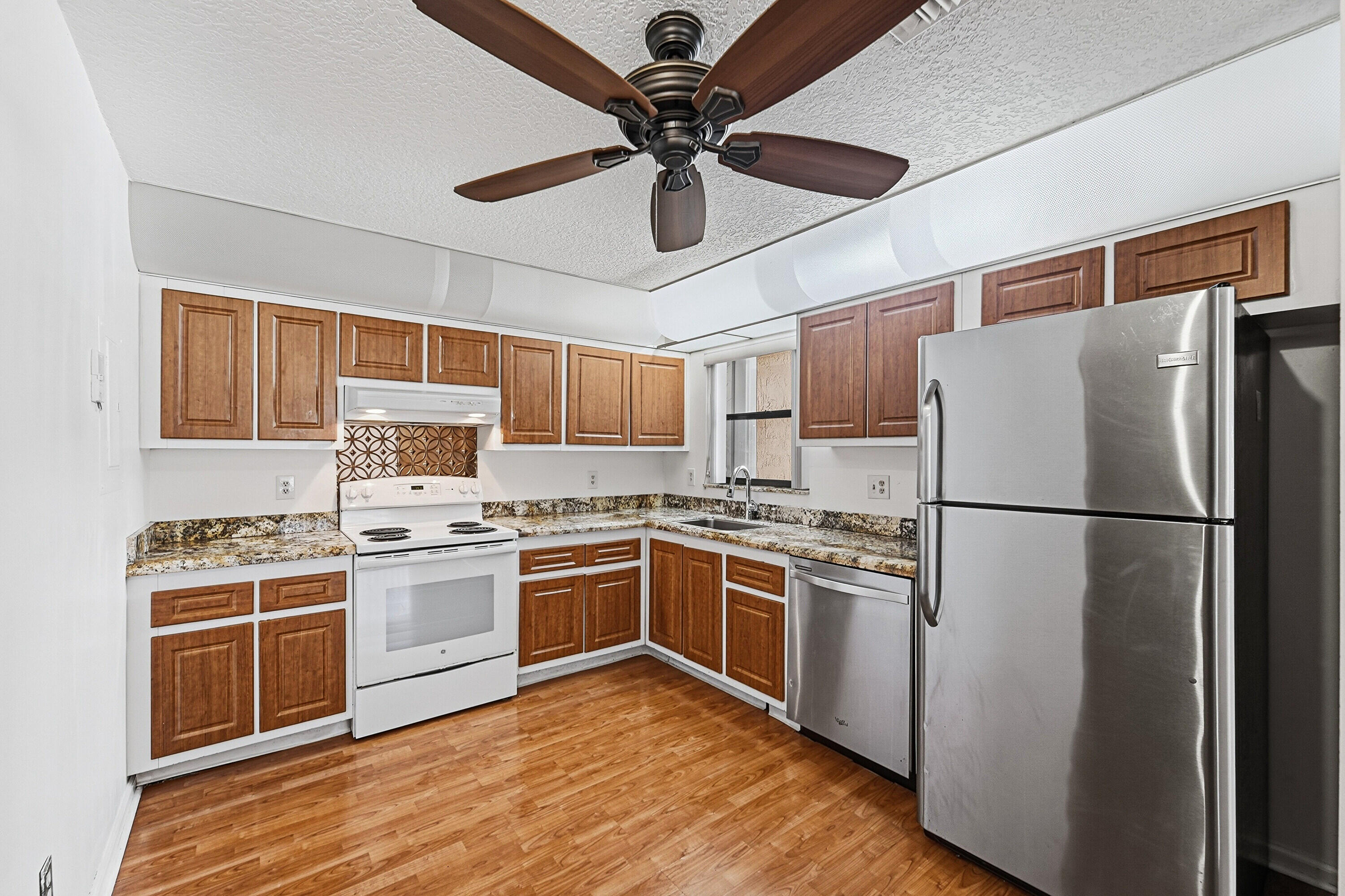 ROYAL GRENADIER II CONDO - Residential