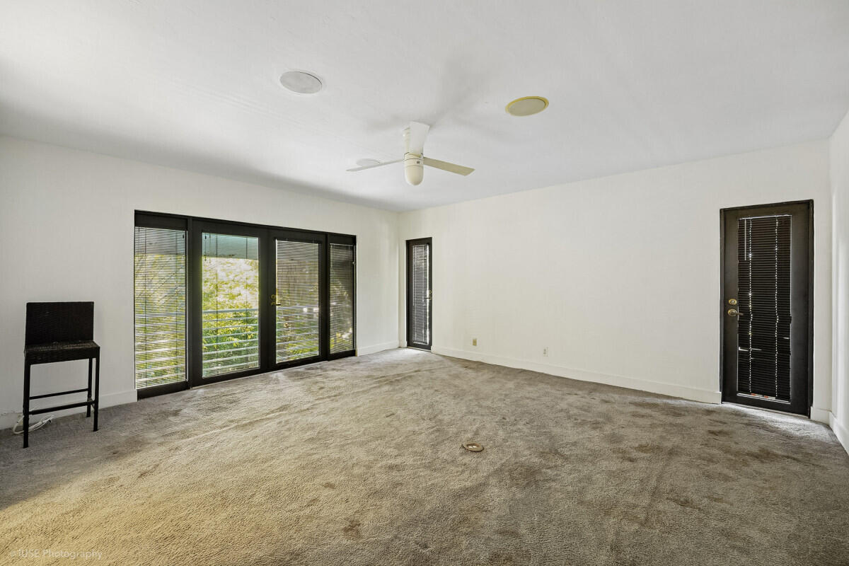 RIO VISTA ISLES - Residential