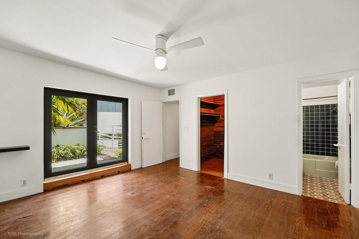 RIO VISTA ISLES - Residential