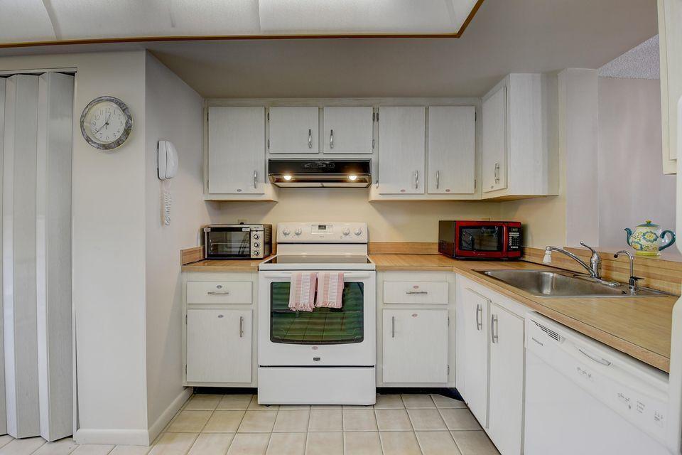 VILLAGES OF ORIOLE BONAIRE - Residential Lease