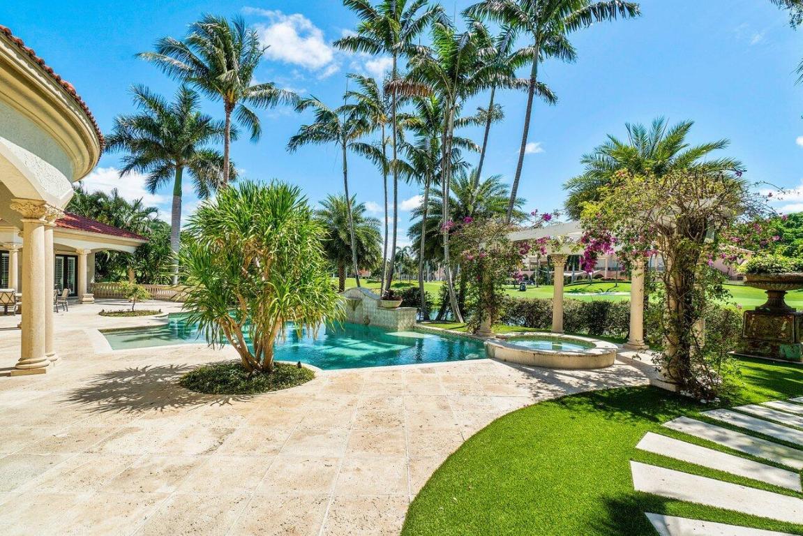 MIZNER LAKE ESTATES - Residential