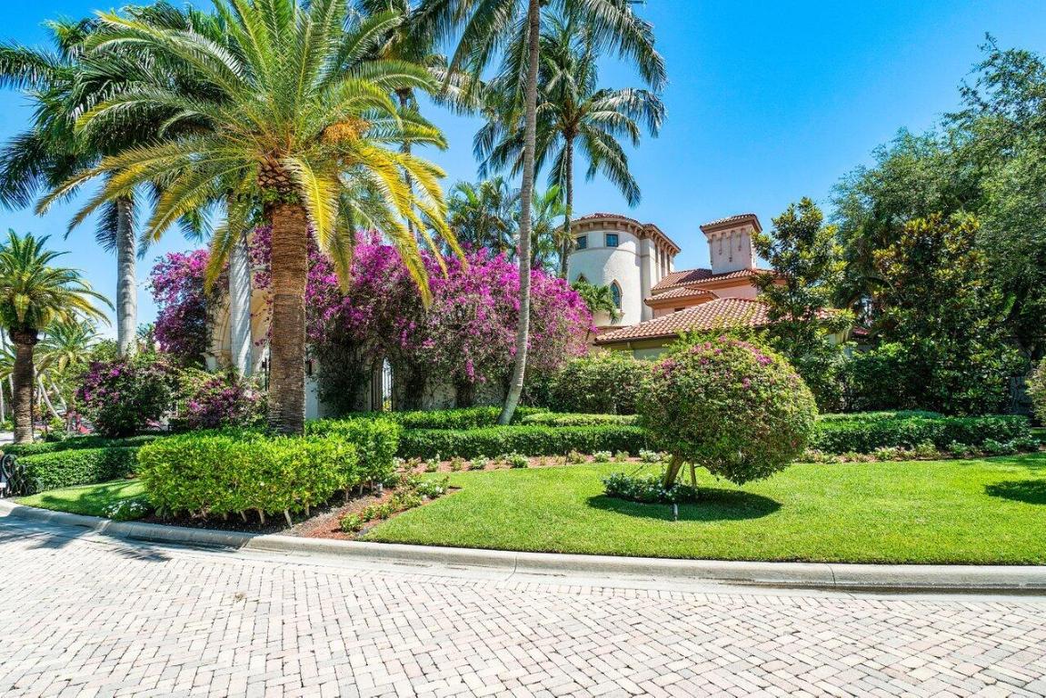 MIZNER LAKE ESTATES - Residential
