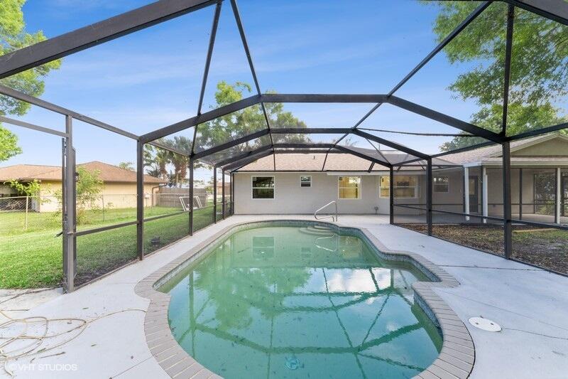 PORT ST LUCIE SECTION 19 - Residential
