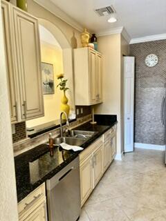 HILLSBORO ASSOCIATES PLAT - Residential