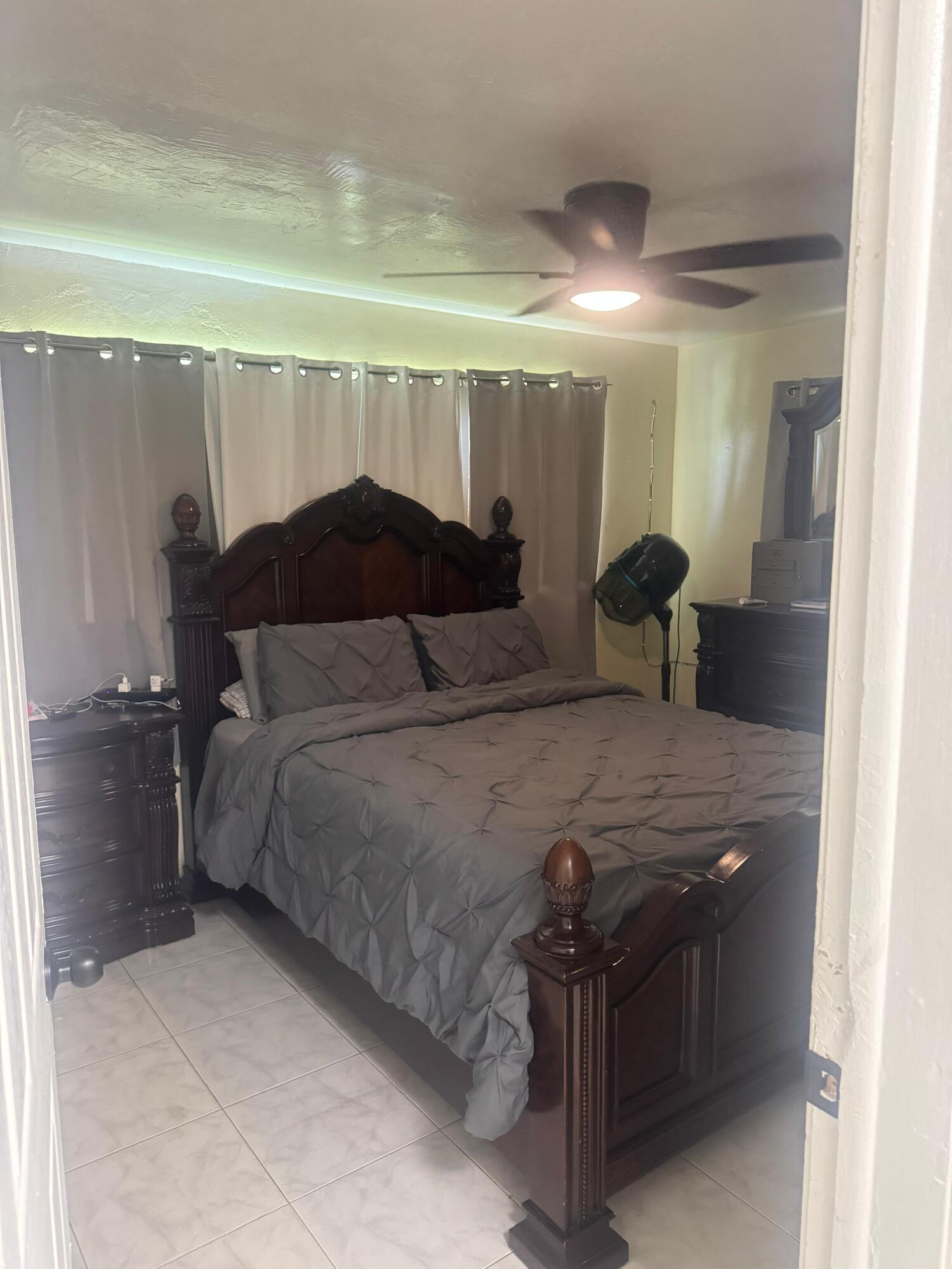 SUNRISE GOLF VILLAGE SEC 12 62-31 B LOT 2 - Residential
