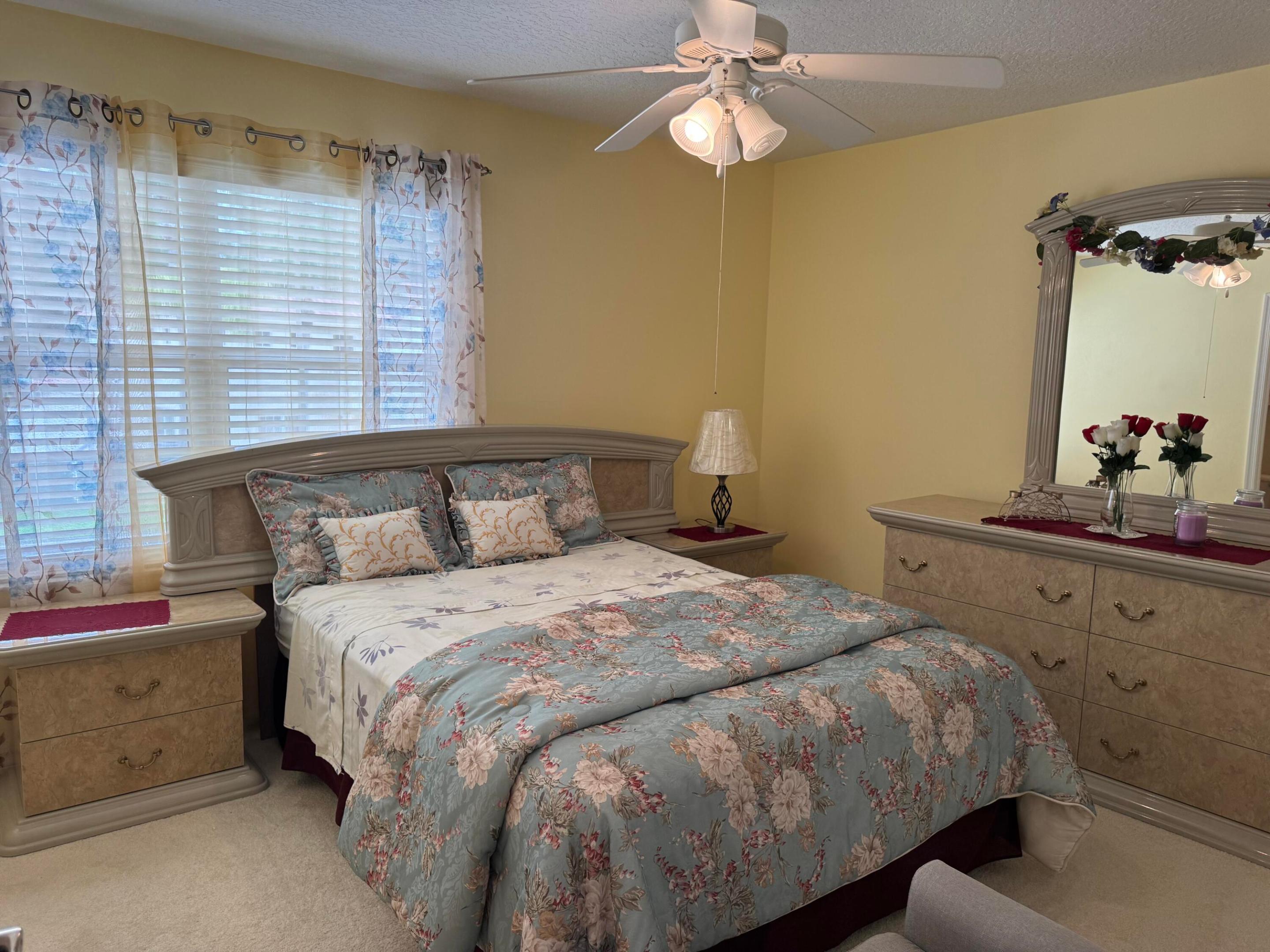 MIZNER POINTE OF BOCA VIA ANCHO - Residential